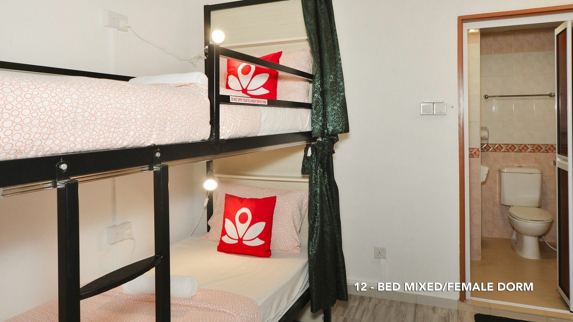 Zen Hostel Aljunied Singapore Exteriör bild