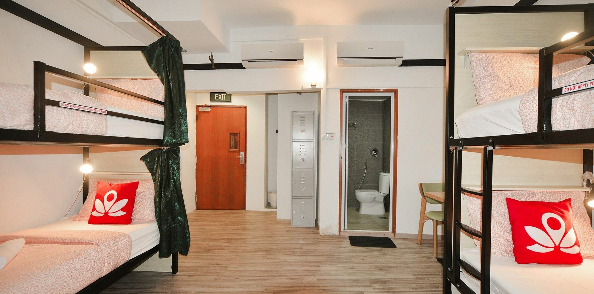 Zen Hostel Aljunied Singapore Exteriör bild
